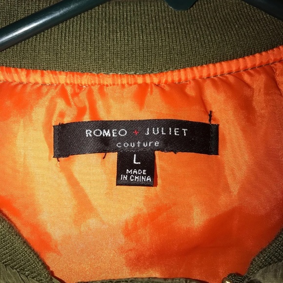 Bomber jacket - Picture 4 of 4